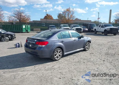 2014 Subaru Legacy 2.5I Limited z USA, uszkodzony, nr VIN 4S3BMBN61E3035576